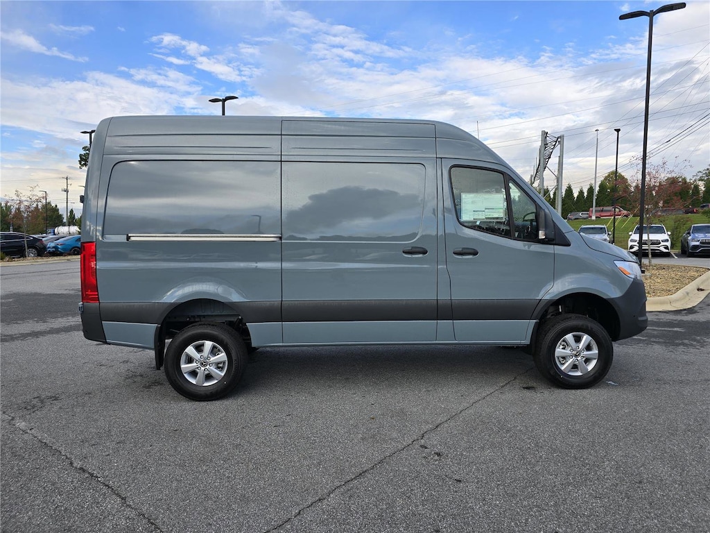 New 2026 Mercedes-Benz Sprinter 2500 Standard Roof 4-Cyl Diesel HO Van Cargo Van