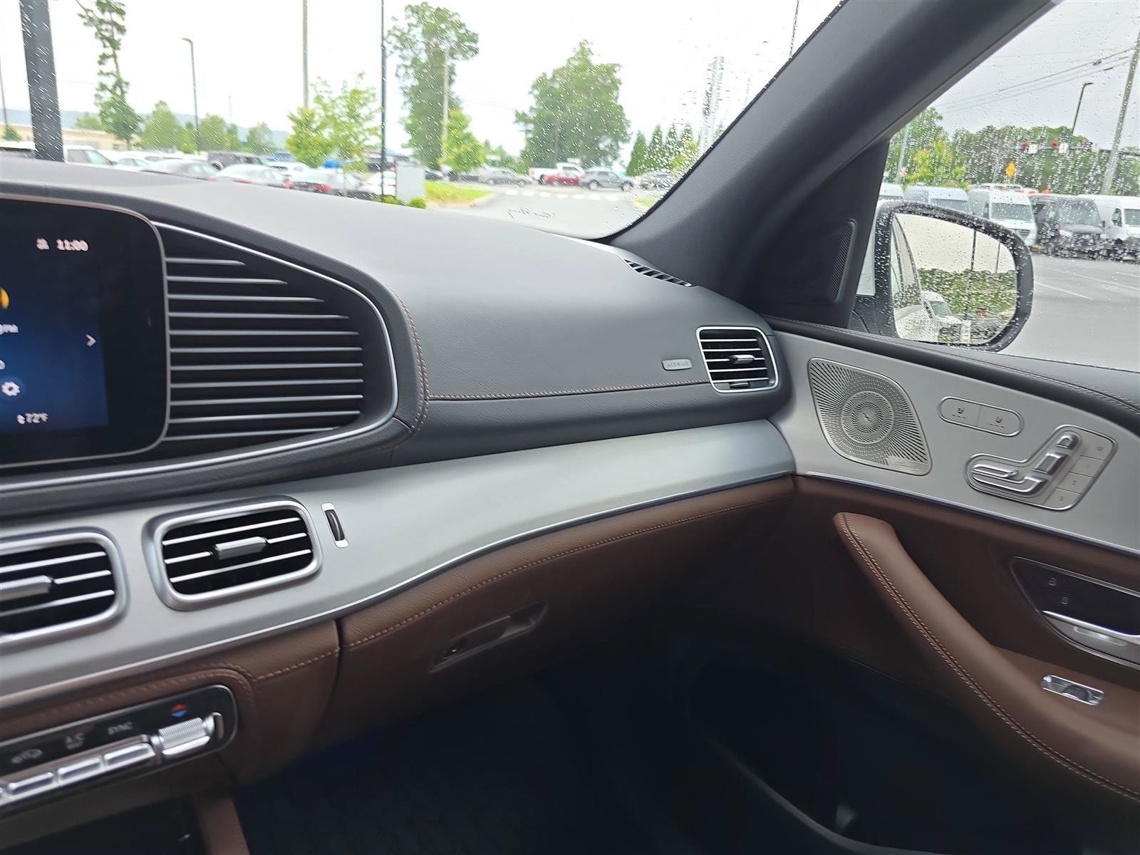 2025 Mercedes-Benz GLE AMG GLE 53 - Photo 28