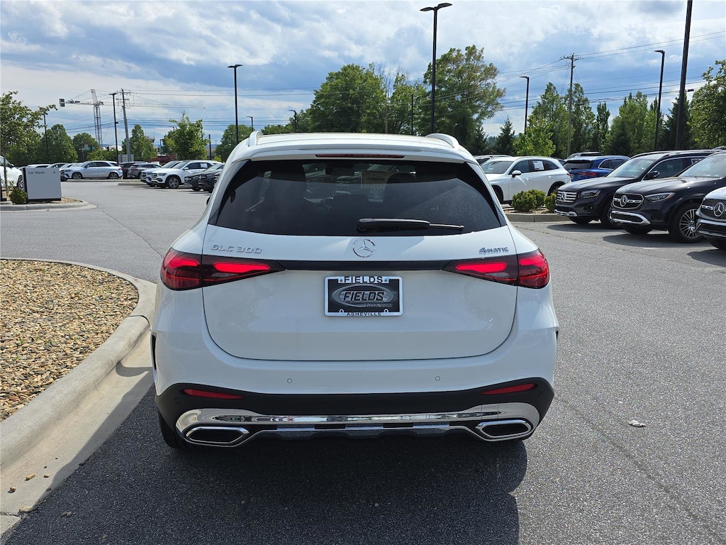 New 2026 Mercedes-Benz GLC 300 4MATIC SUV