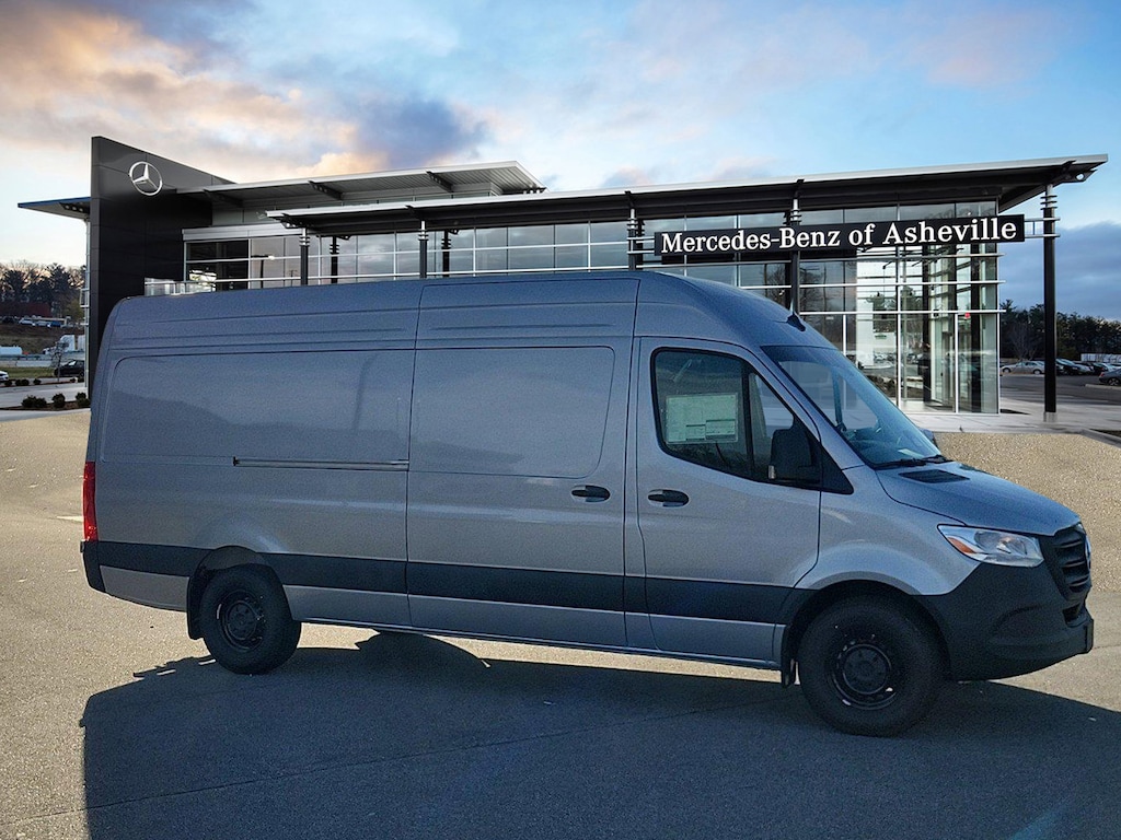 New 2025 Mercedes-Benz Sprinter 2500 High Roof 4-Cyl Diesel HO Van Cargo Van