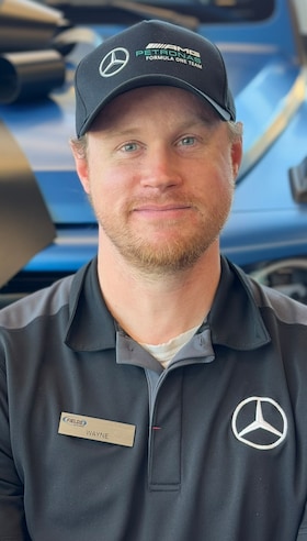 Staff member Wayne Griffin from ID_8a364e6776ba