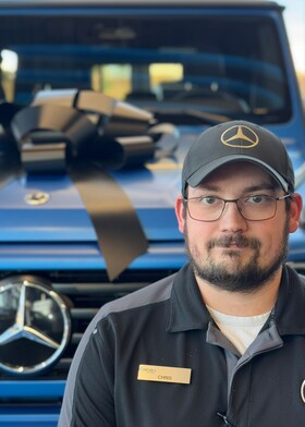 Staff member Chris Hall from ID_8a364e6776ba