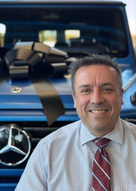 Staff member Curt Brown from ID_f4ba2a270df7