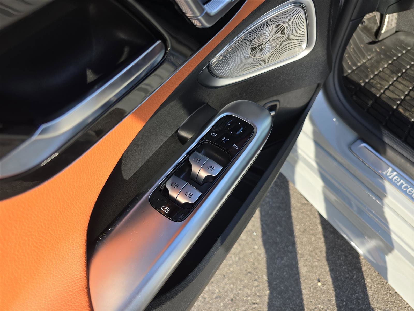 2025 Mercedes-Benz C-Class Sedan C 300 - Photo 22