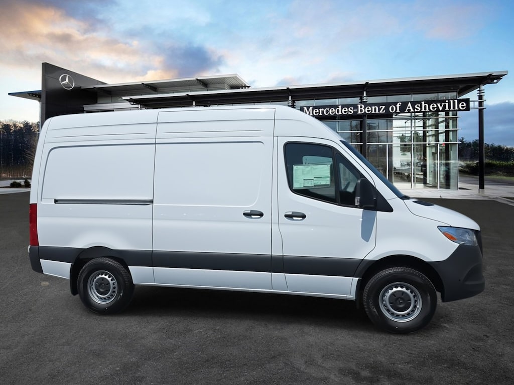 New 2025 Mercedes-Benz Sprinter 2500 Standard Roof 4-Cyl Diesel HO Van Cargo Van