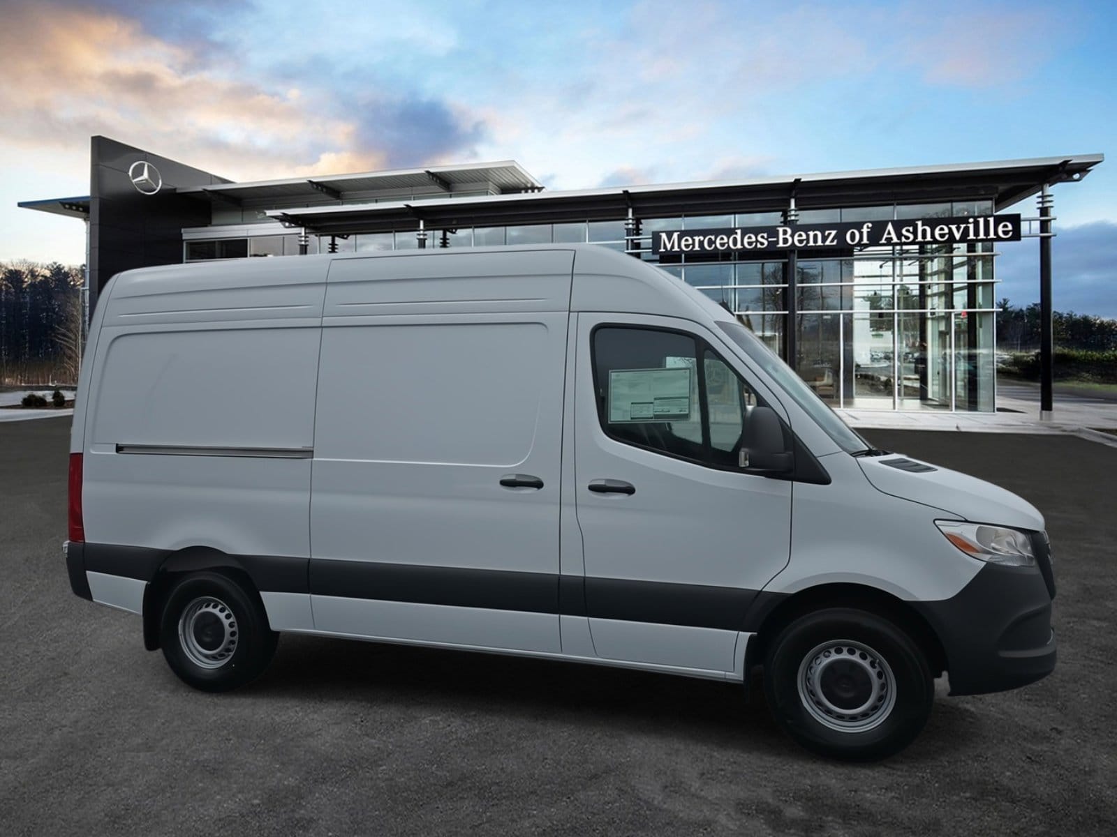 2026 Mercedes-Benz Sprinter Cargo Van Base's photo