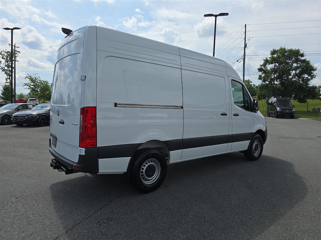 New 2025 Mercedes-Benz Sprinter 2500 Standard Roof 4-Cyl Diesel HO Van Cargo Van