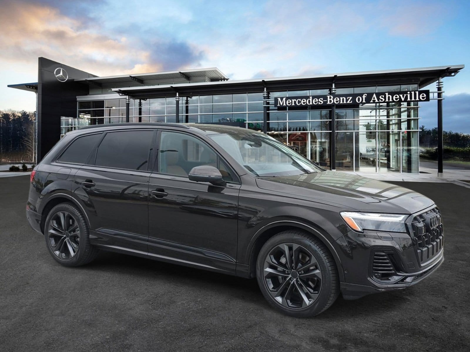 2026 Audi Q7 55 Prestige quattro Tiptronic's photo