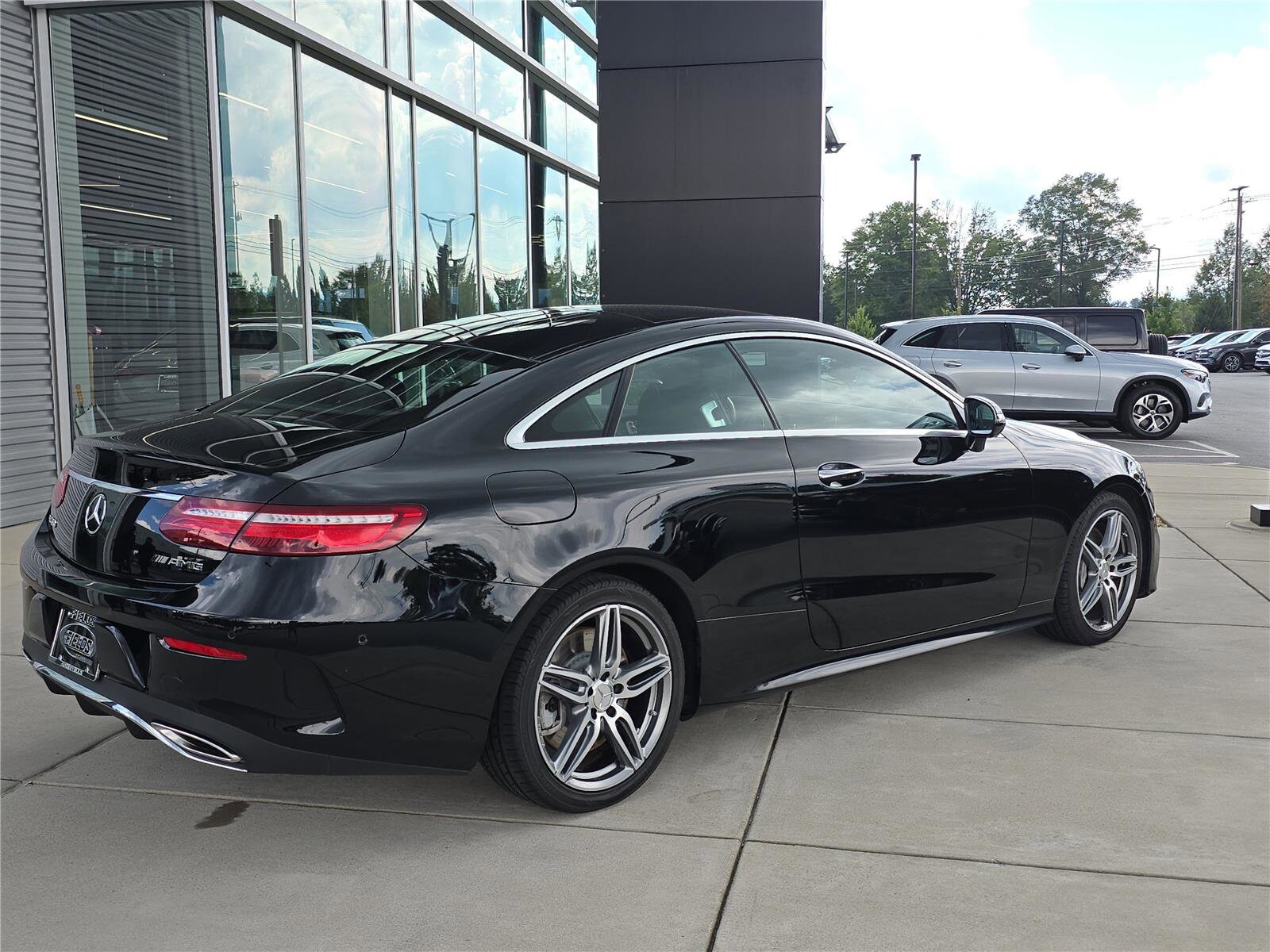 2019 Mercedes Benz E 450 photo 3