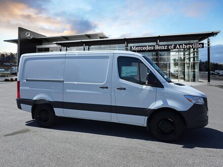 2025 Mercedes-Benz Sprinter 2500 Standard Roof 4-Cyl Diesel HO Van Cargo Van