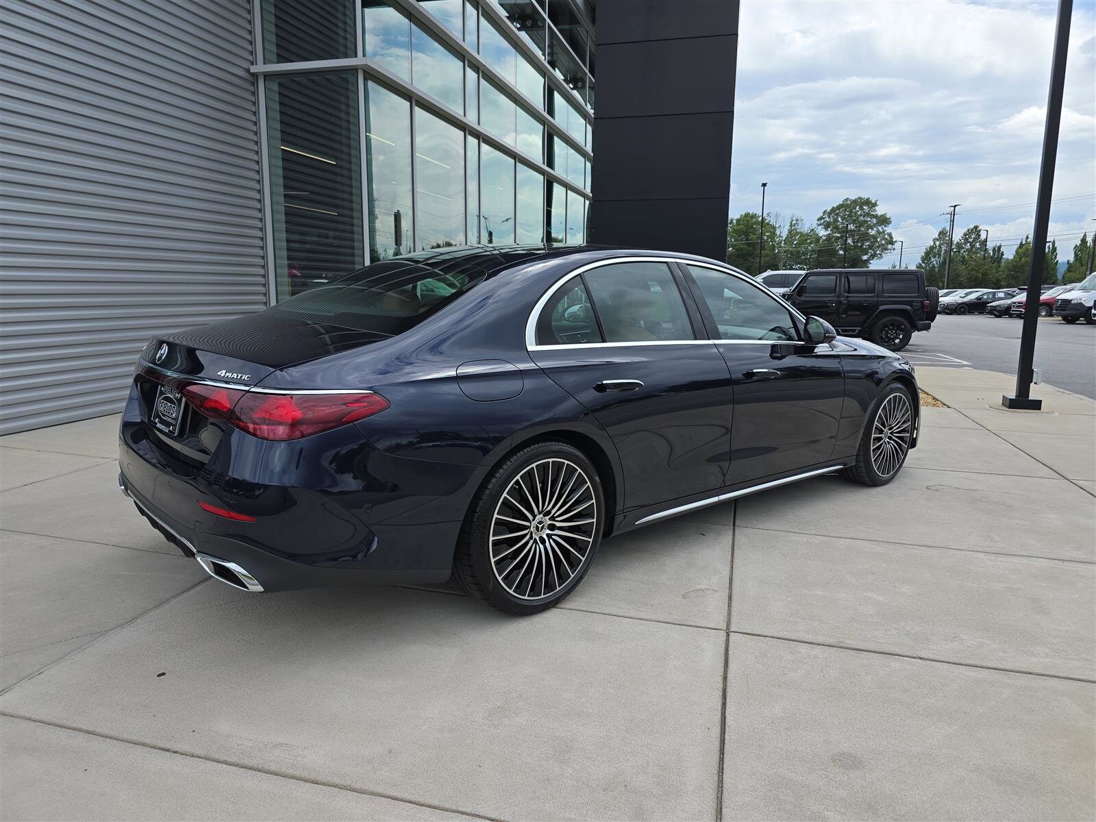 2025 Mercedes Benz E 350 Sedan photo 3