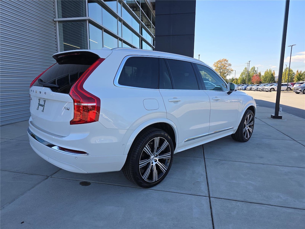 Used 2025 Volvo XC90 plug-in hybrid T8 Plus 7-Seater T8 AWD Plus 7-Seater