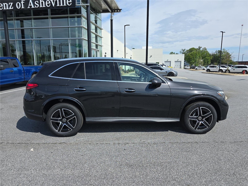 New 2026 Mercedes-Benz GLC 300 4MATIC SUV