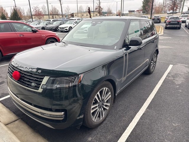 2024 Land Rover Range Rover SE's photo