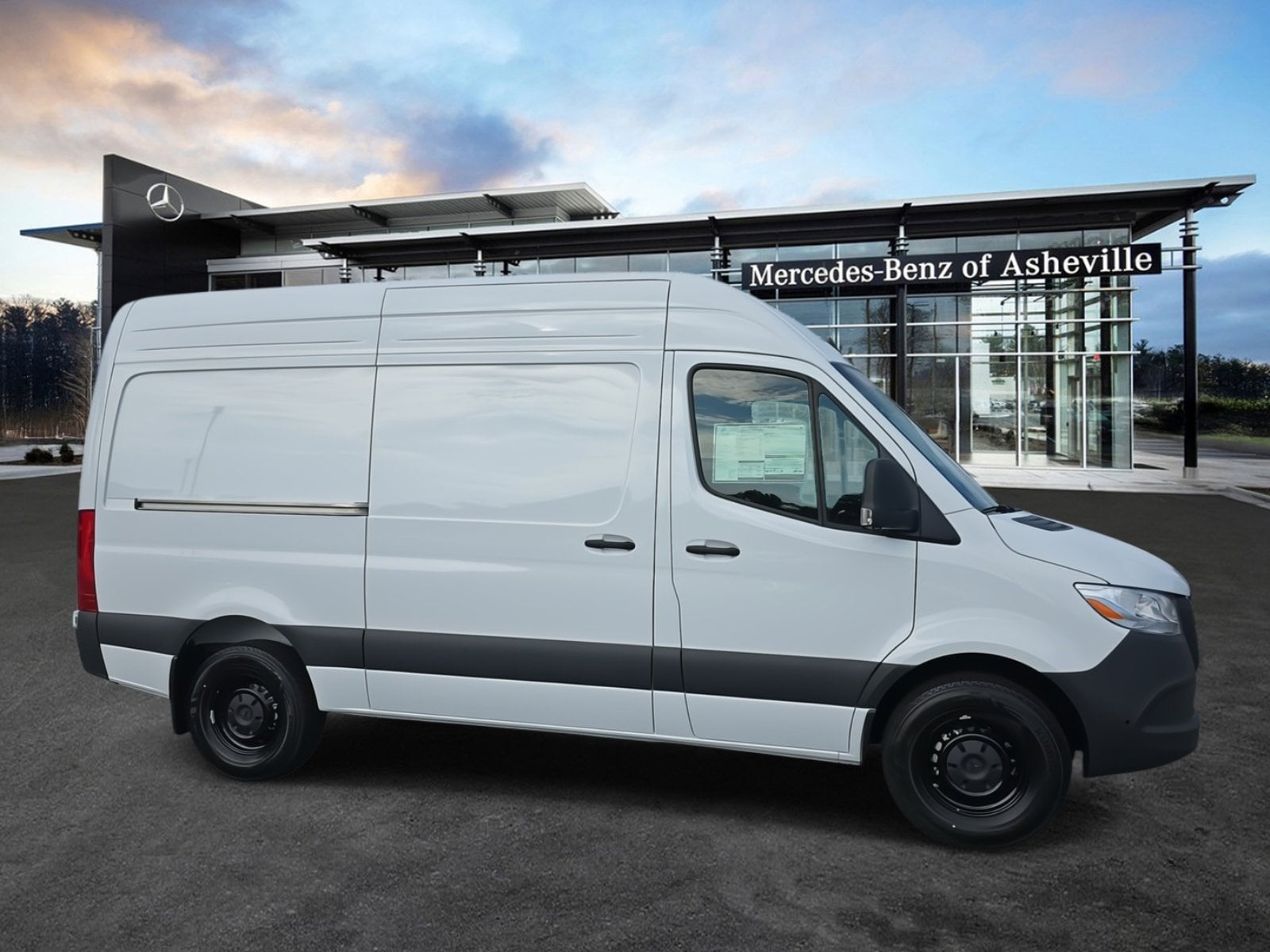 2026 Mercedes-Benz Sprinter Cargo Van Base's photo