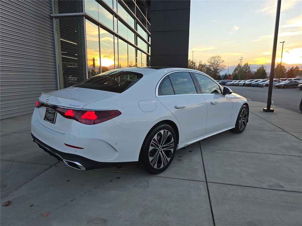 New 2026 Mercedes-Benz E-Class 4MATIC Sedan