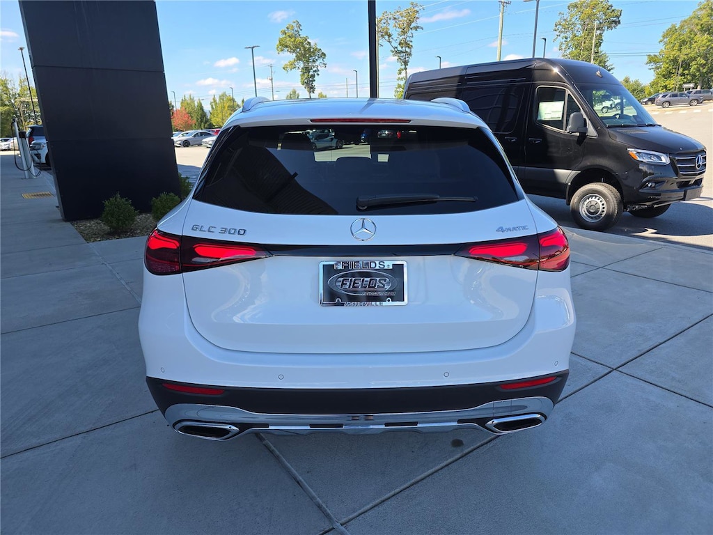 New 2026 Mercedes-Benz GLC 300 4MATIC SUV