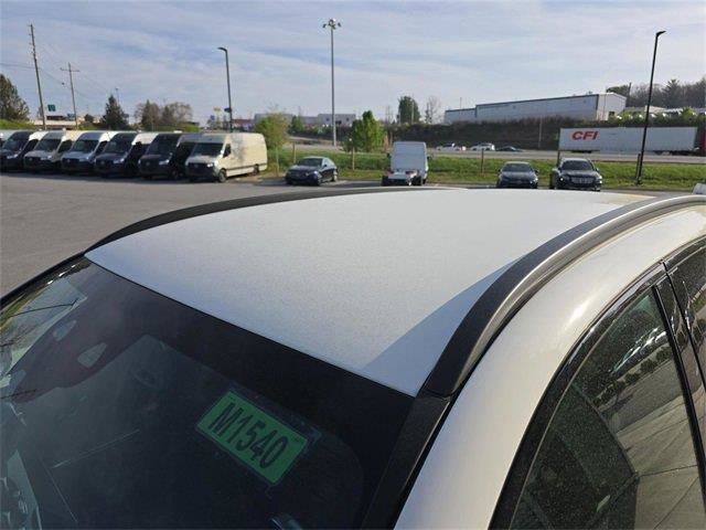 2025 Mercedes-Benz GLC Base - Photo 14