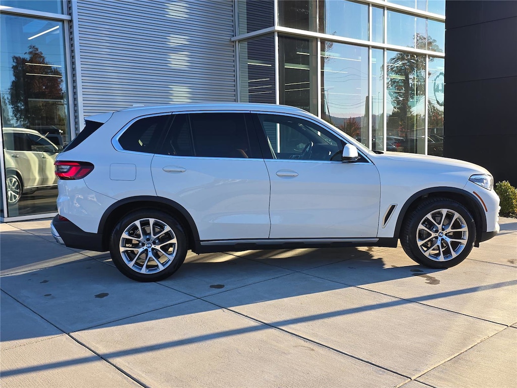 Used 2021 BMW X5 xDrive40i xDrive40i Sports Activity Vehicle