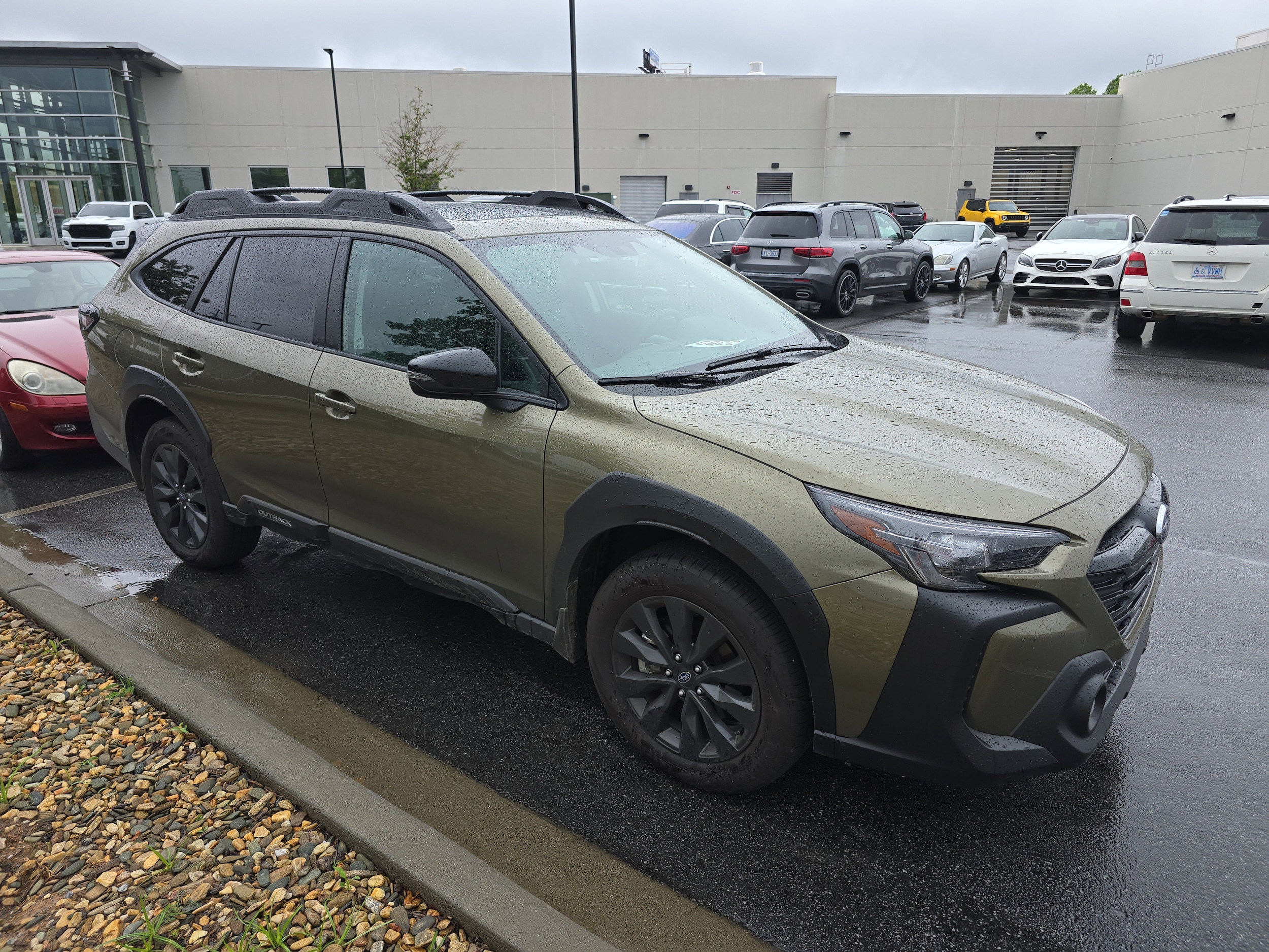 2025 Subaru Outback Onyx Edition's photo