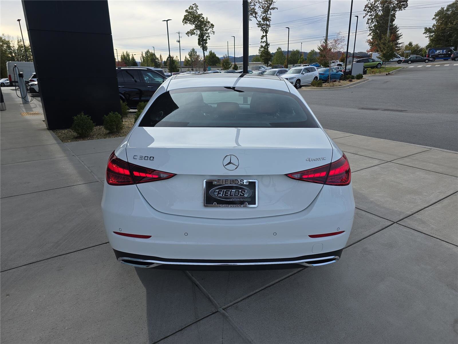 2026 Mercedes Benz C 300 4MATIC photo 4