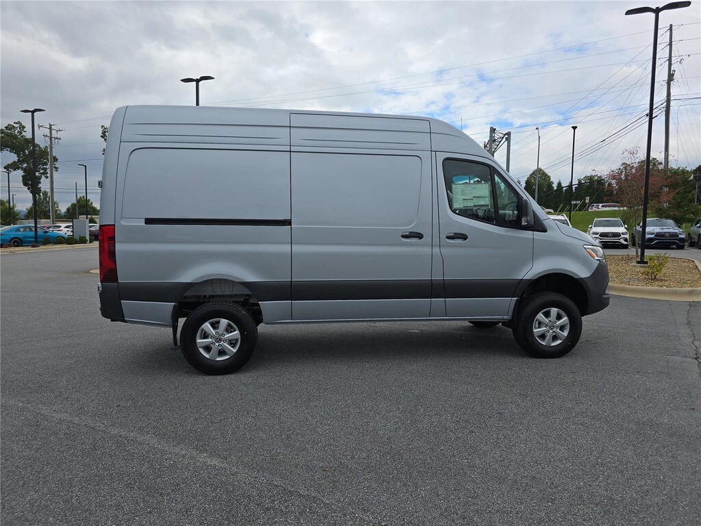 New 2025 Mercedes-Benz Sprinter 2500 Standard Roof 4-Cyl Diesel HO Van Cargo Van