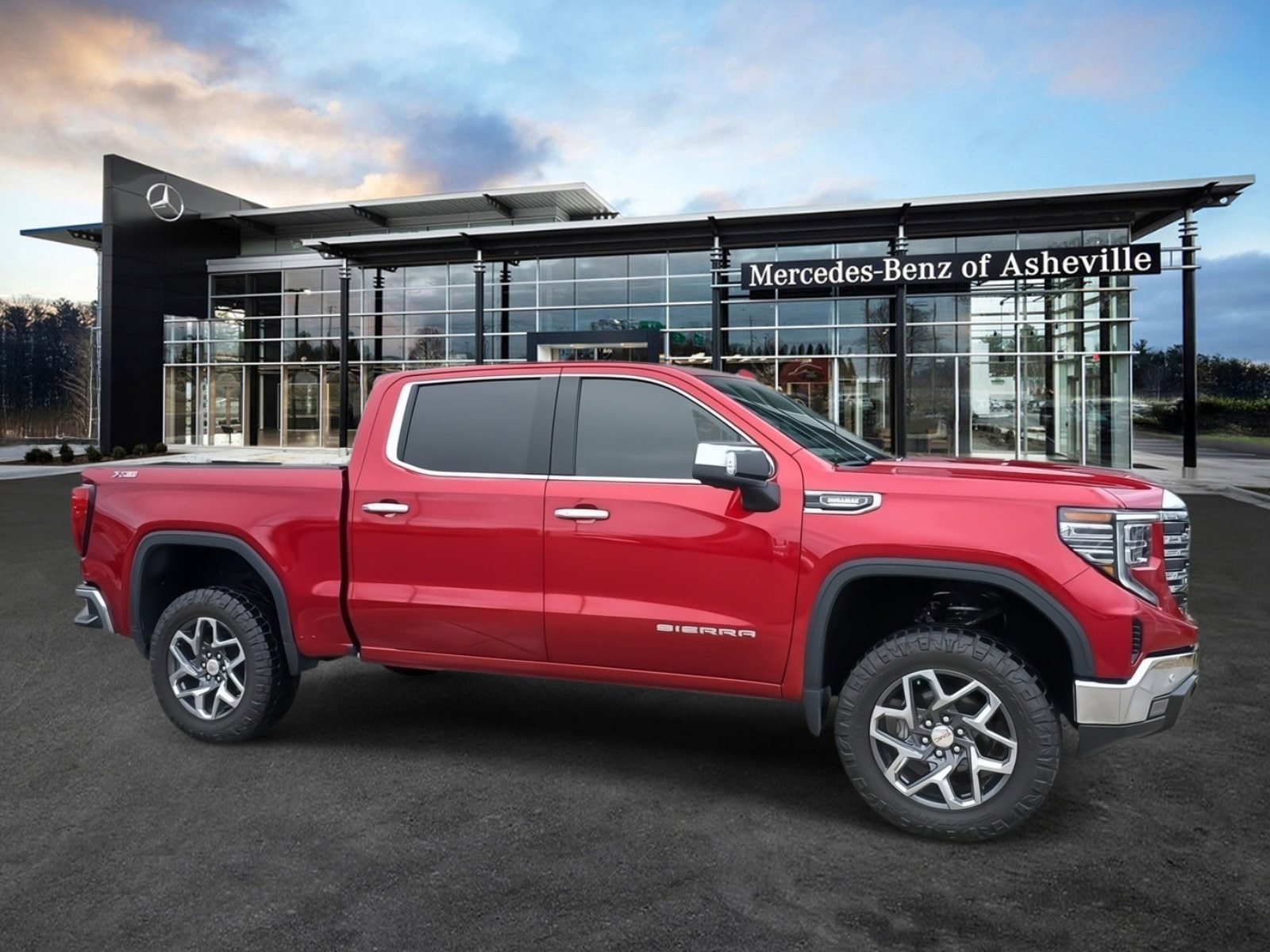 2024 GMC Sierra 1500 SLT's photo