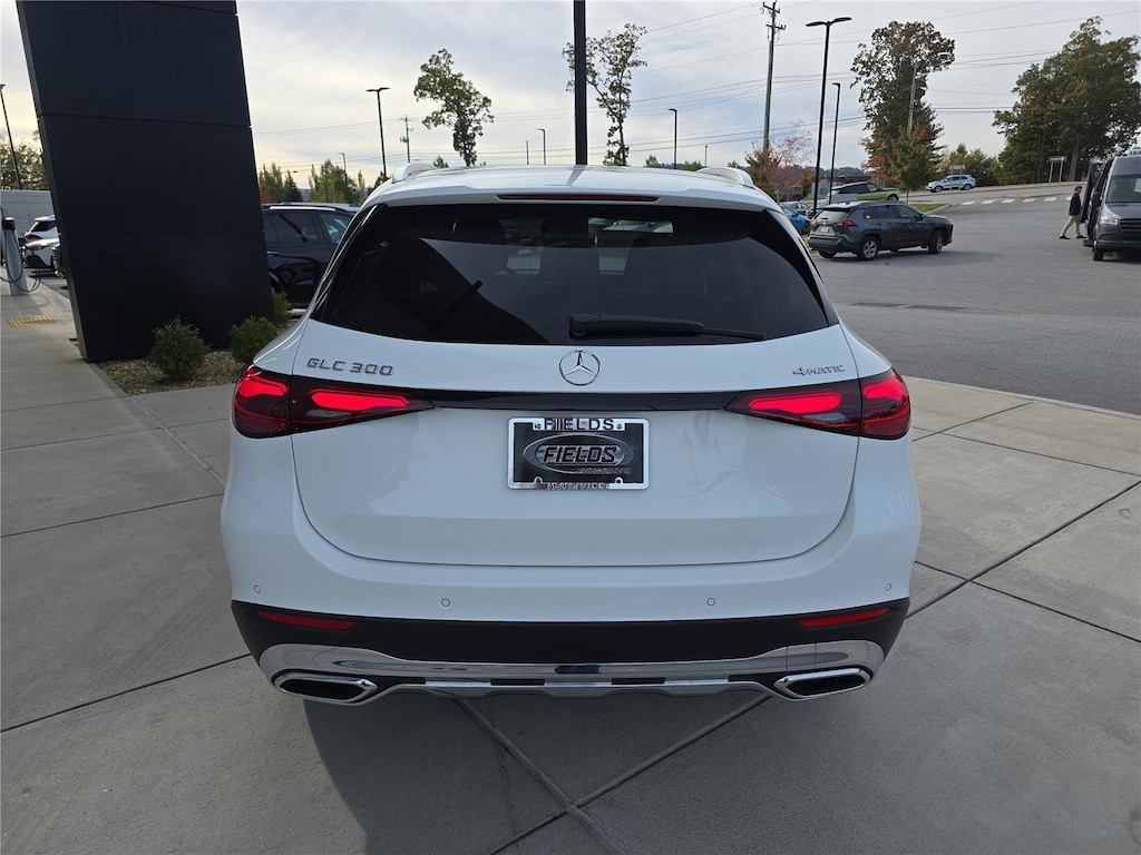 New 2026 Mercedes-Benz GLC 300 4MATIC SUV