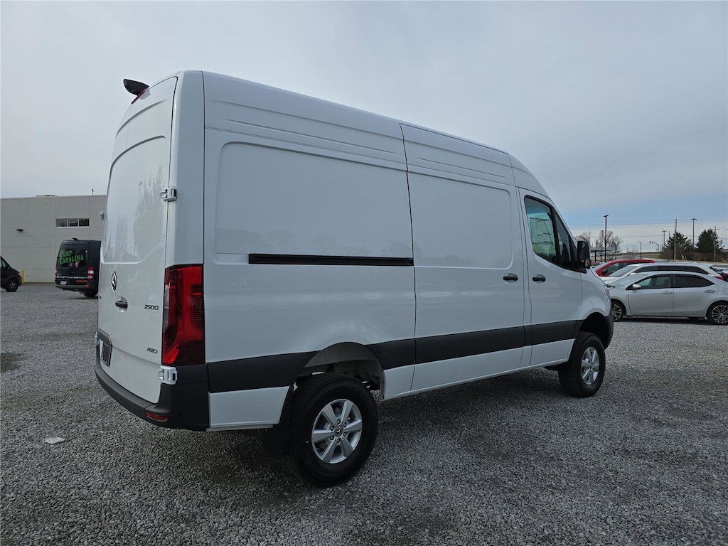 New 2026 Mercedes-Benz Sprinter 2500 Standard Roof 4-Cyl Diesel HO Van Cargo Van