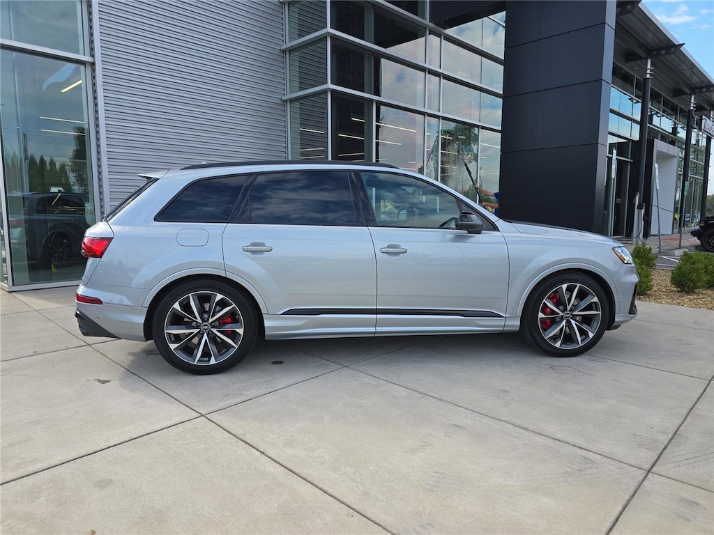 Used 2024 Audi SQ7 4.0T Premium Plus Premium Plus 4.0 TFSI quattro
