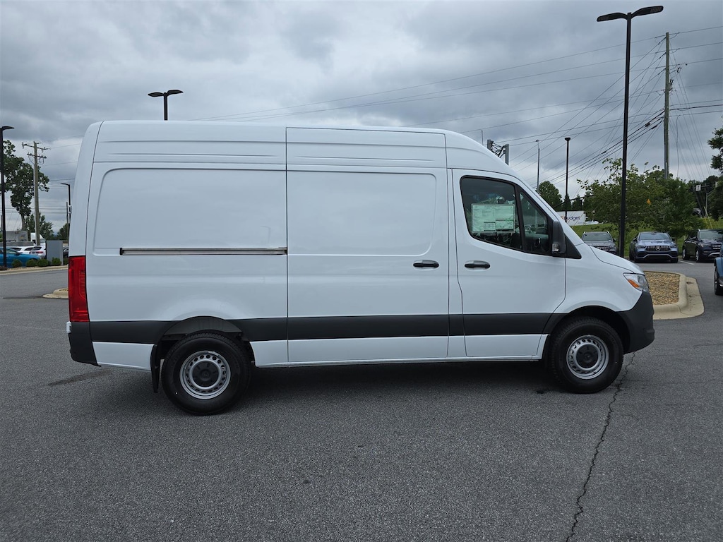New 2025 Mercedes-Benz Sprinter 2500 Standard Roof 4-Cyl Diesel HO Van Cargo Van