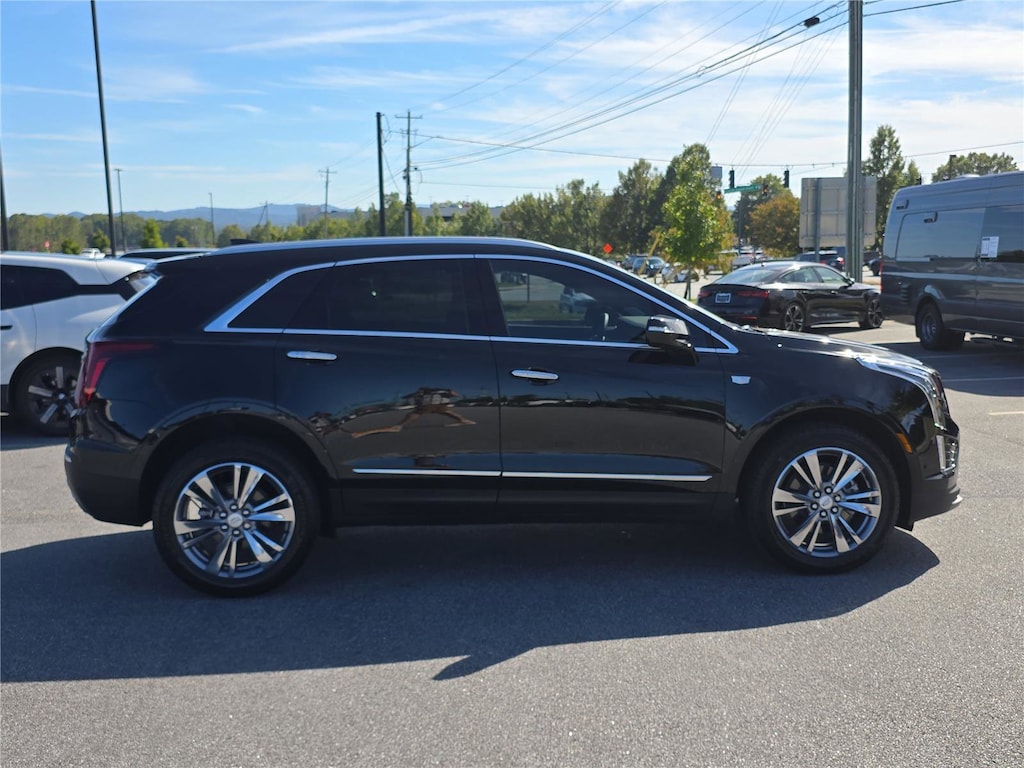 Used 2025 CADILLAC XT5 Premium Luxury AWD Premium Luxury