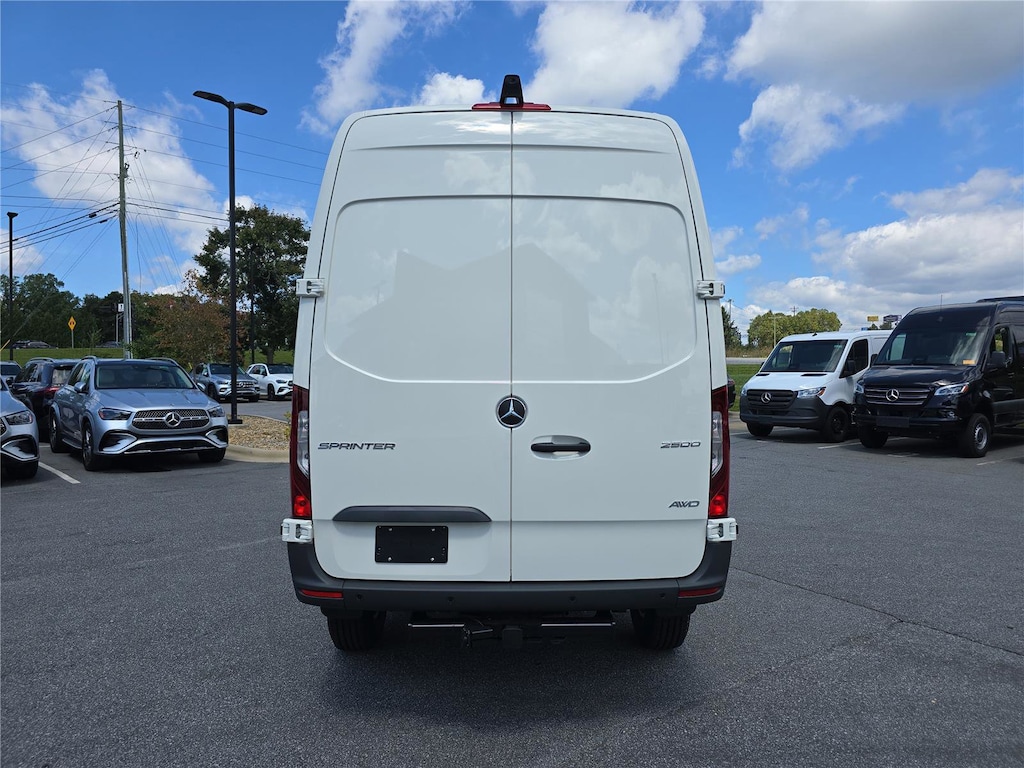 New 2025 Mercedes-Benz Sprinter 2500 Standard Roof 4-Cyl Diesel HO Van Cargo Van
