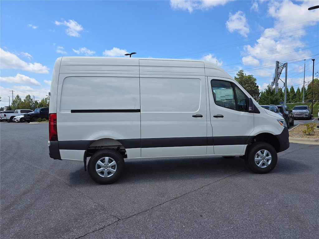 New 2025 Mercedes-Benz Sprinter 2500 Standard Roof 4-Cyl Diesel HO Van Cargo Van