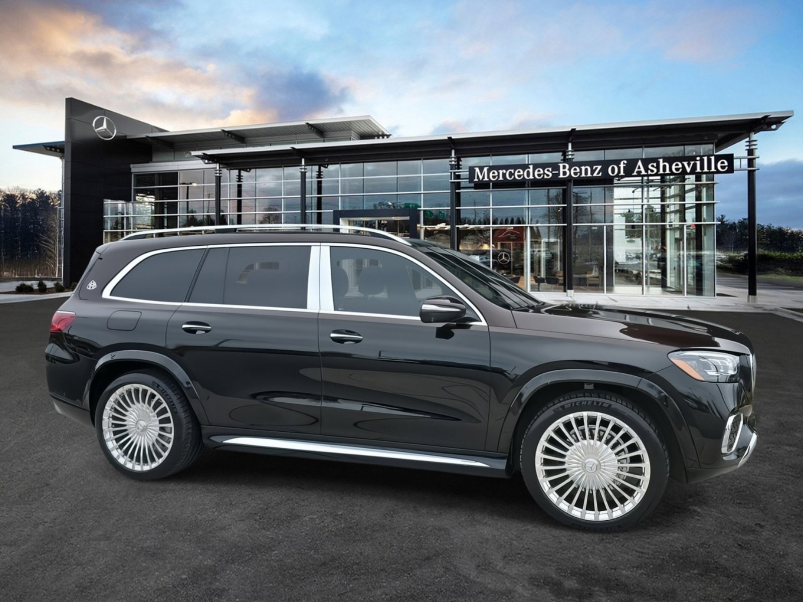 2024 Mercedes-Benz GLS Maybach's photo