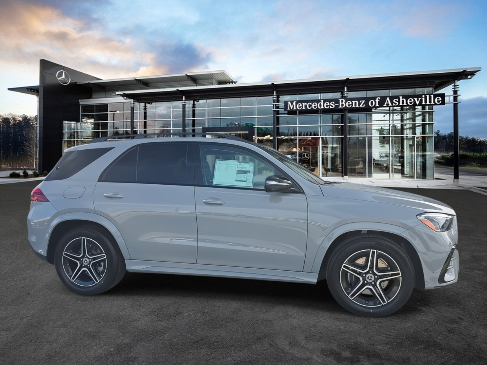 2026 Mercedes-Benz GLE GLE350's photo