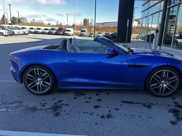 2021 Jaguar F-TYPE R-Dynamic's photo