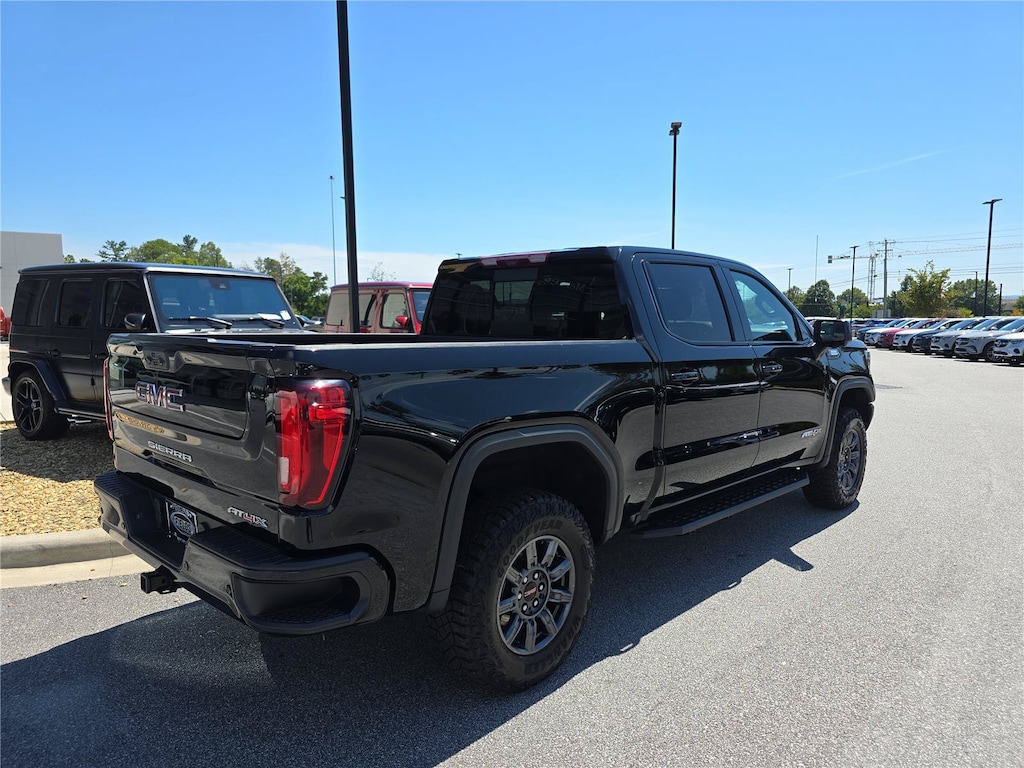 Used 2024 GMC Sierra 1500 AT4X 4WD Crew Cab 147 AT4X