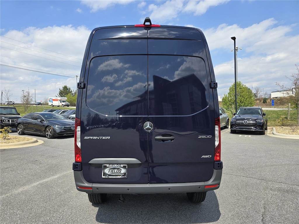 New 2026 Mercedes-Benz Sprinter 2500 Standard Roof 4-Cyl Diesel HO Van Cargo Van