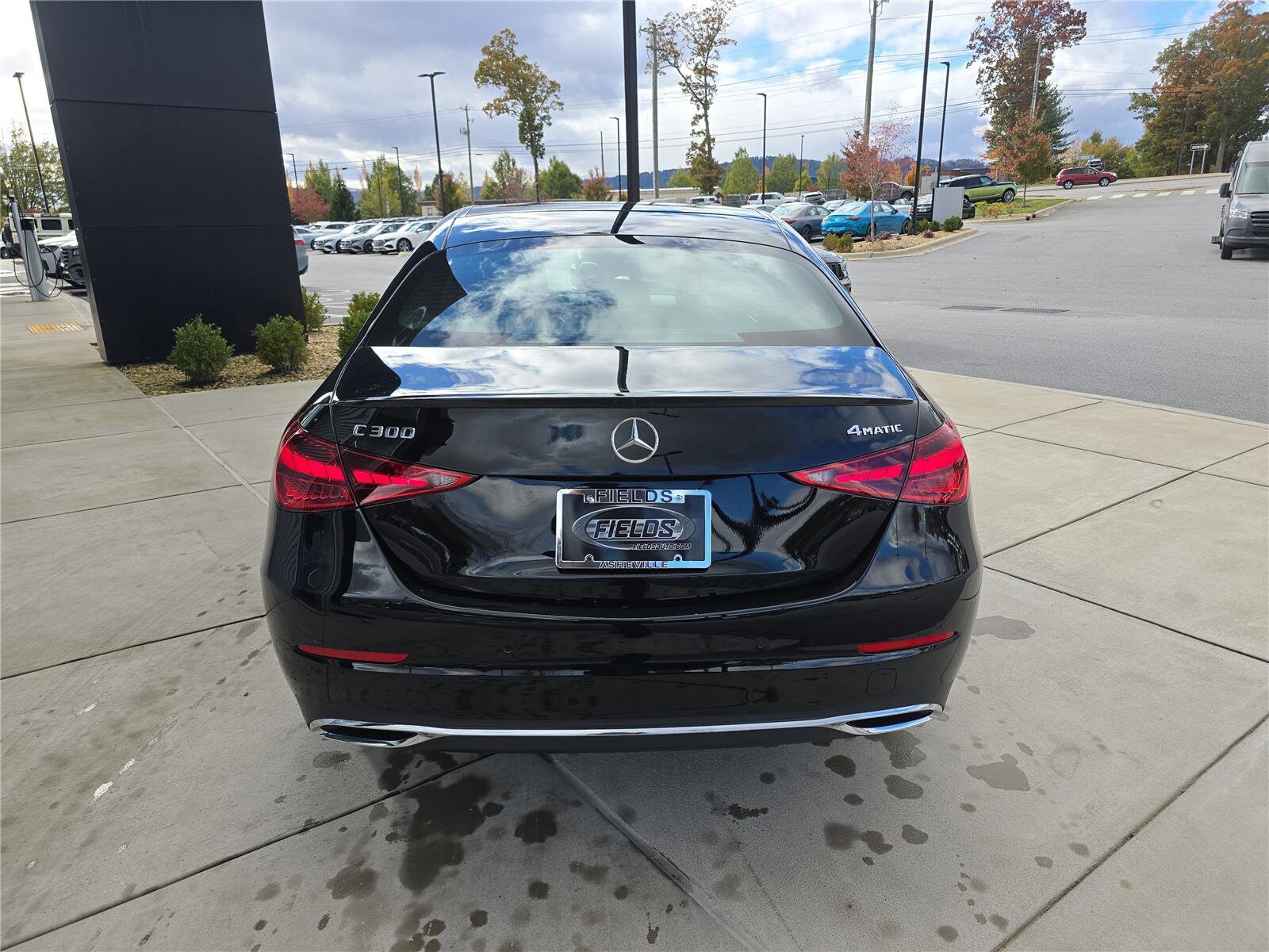 2026 Mercedes Benz C 300 4MATIC photo 4