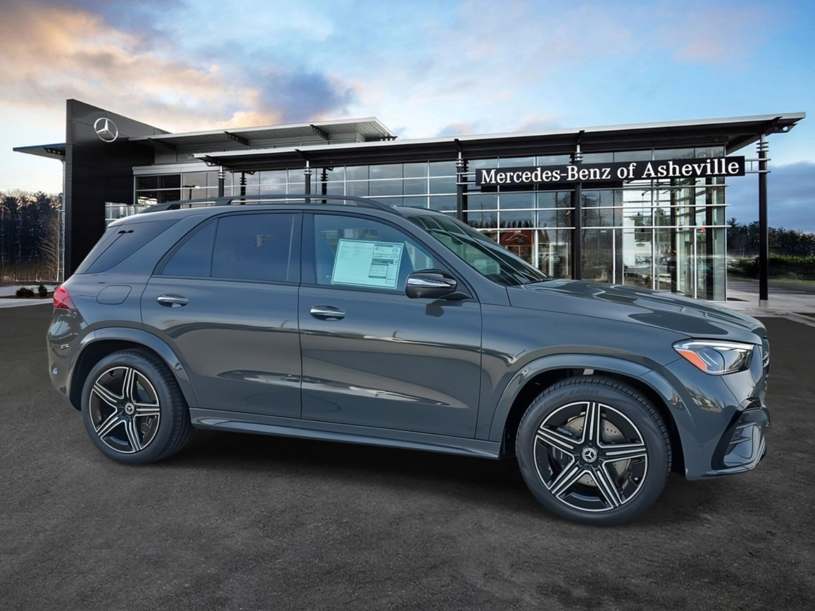 2026 Mercedes-Benz GLE GLE350's photo
