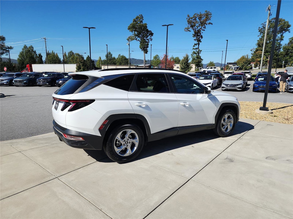 Used 2022 Hyundai Tucson SEL SEL FWD