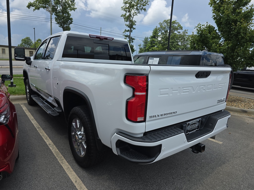 Used 2024 Chevrolet Silverado 2500 HD High Country 4WD Crew Cab 159 High Country
