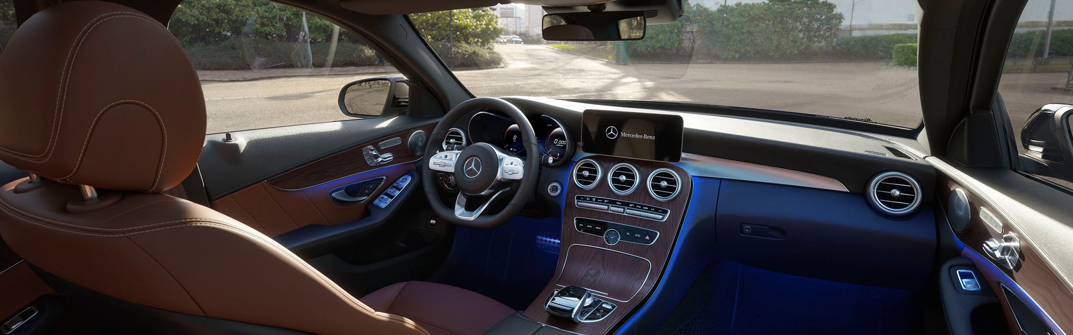 640 × 200