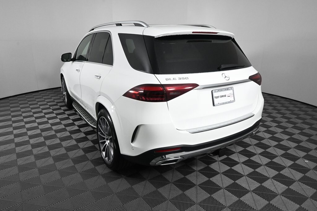2025 Mercedes Benz GLE 350 4MATIC photo 2