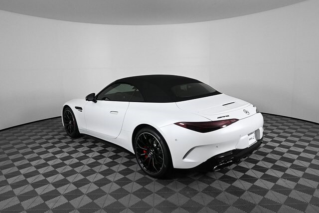2025 Mercedes Benz SL AMG 55 photo 4