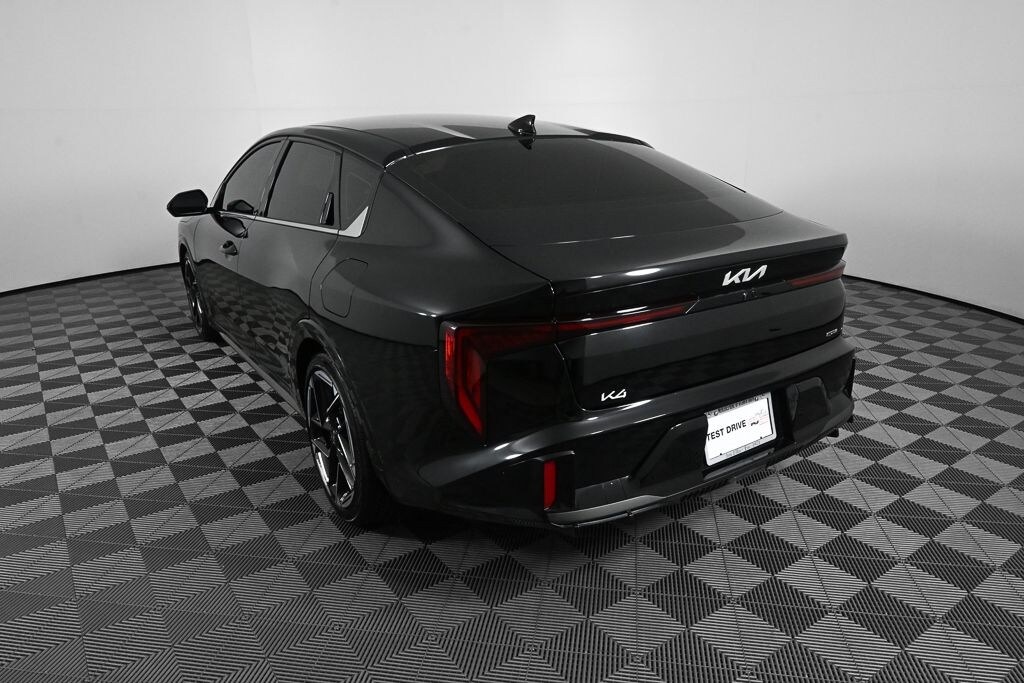 Used 2025 Kia K4 GT-Line Sedan
