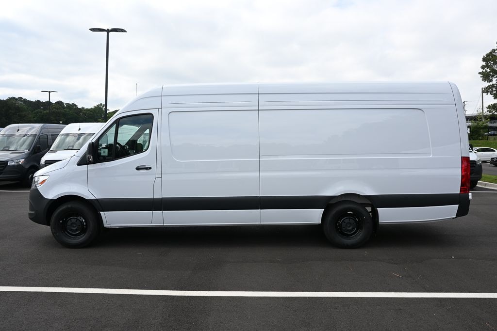 New 2026 Mercedes-Benz Sprinter 2500 High Roof 4-Cyl Diesel HO Van Extended Cargo Van