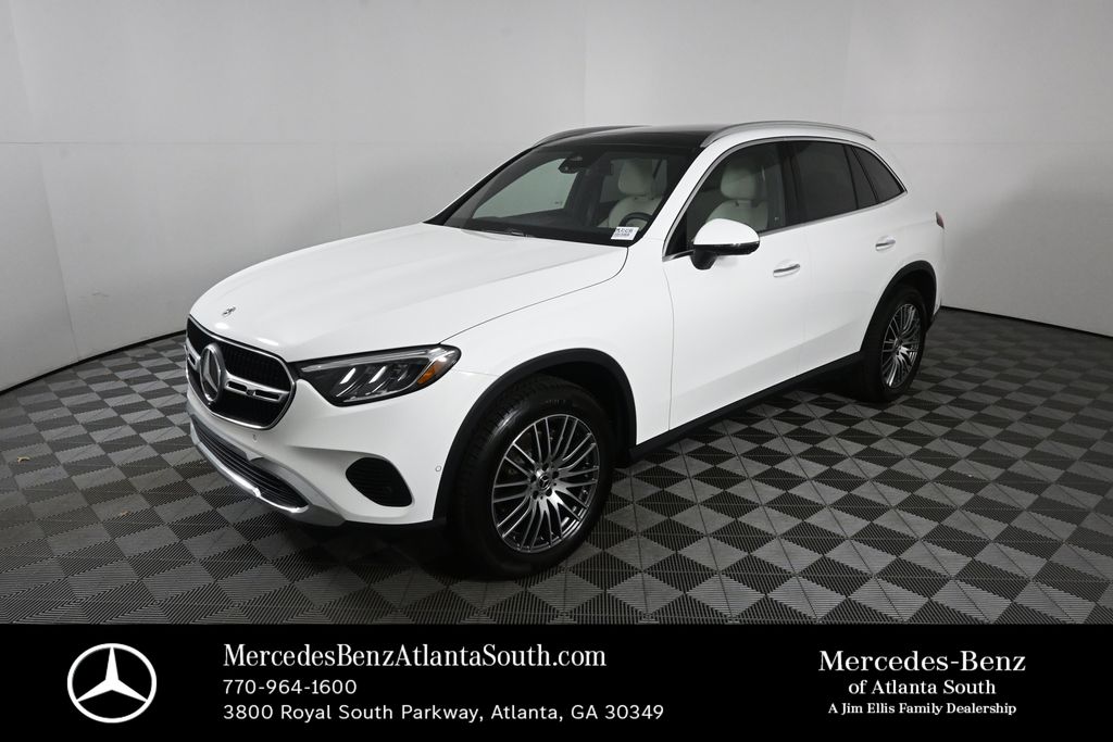 2026 Mercedes-Benz GLC 300