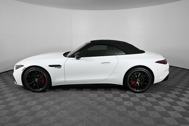 2025 Mercedes Benz SL AMG 55 photo 3